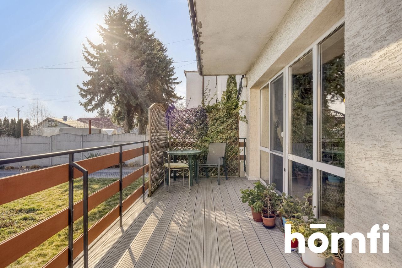 House on a large plot with a car workshop - Дім - Продаж - Rzeszów, Wilkowyja