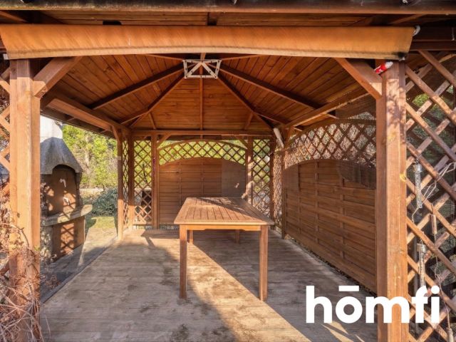 House on a large plot with a car workshop - Дім - Продаж - Rzeszów, Wilkowyja