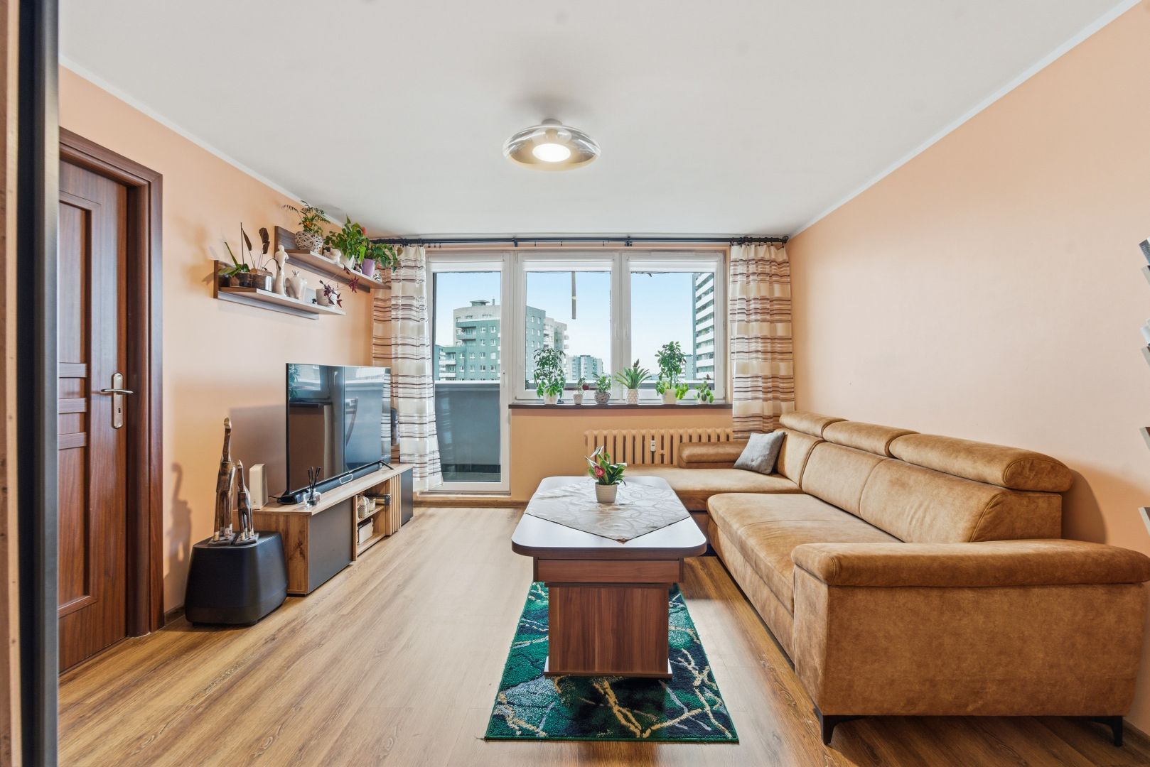 3 Rooms to Discover - Osiedle Tysiąclecia - Apartment - Sale - Katowice, Tysiąclecia