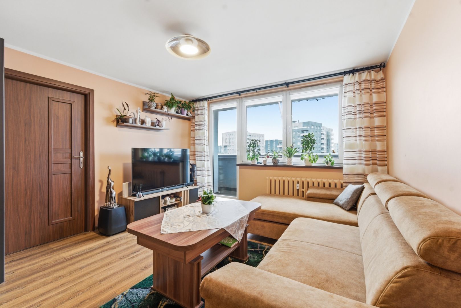 3 Rooms to Discover - Osiedle Tysiąclecia - Apartment - Sale - Katowice, Tysiąclecia