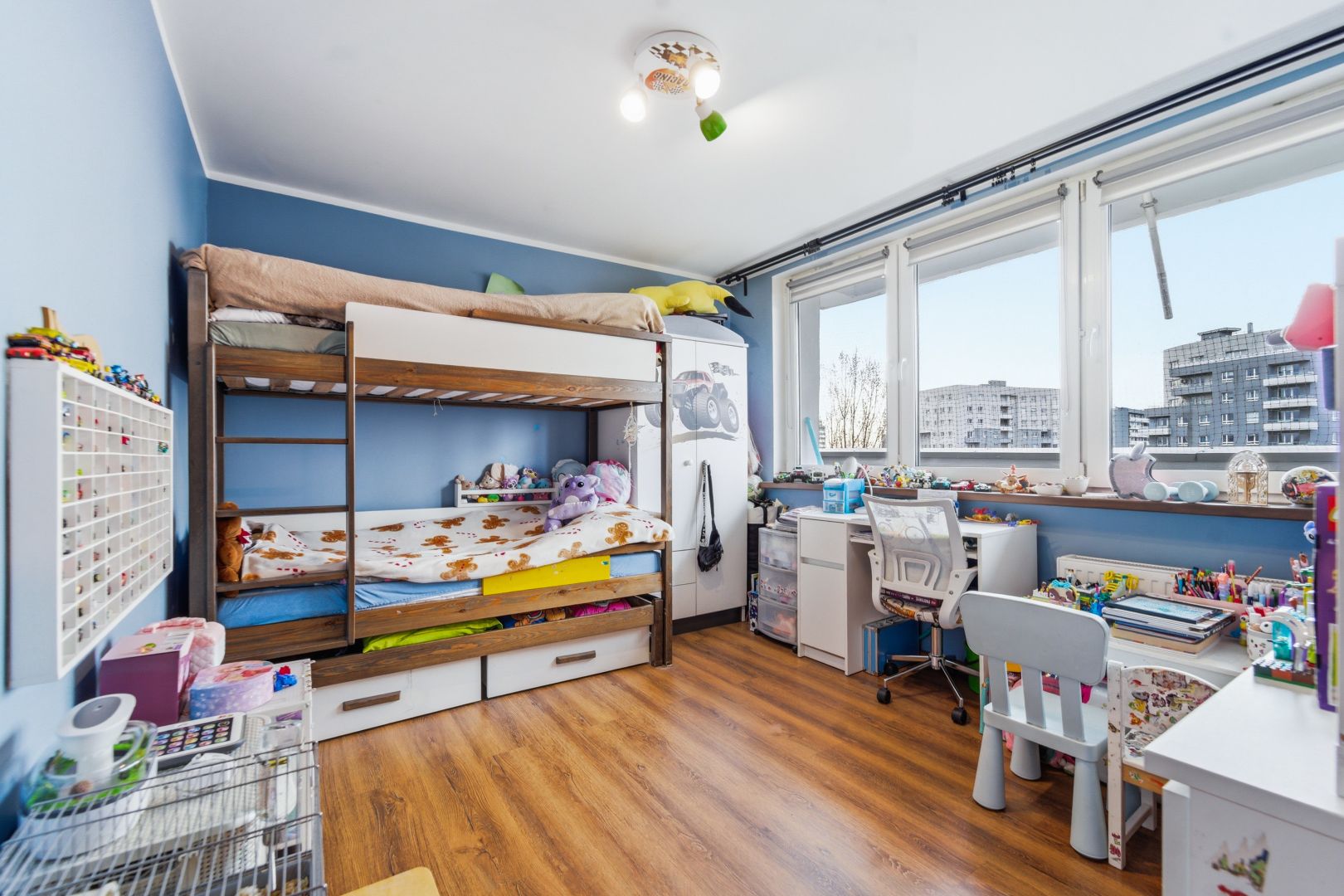 3 Rooms to Discover - Osiedle Tysiąclecia - Apartment - Sale - Katowice, Tysiąclecia