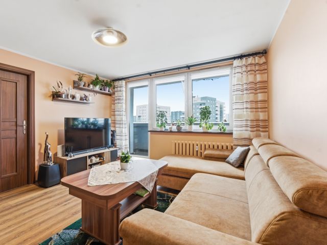 3 pokoje do odkrycia - Osiedle Tysiąclecia - Mieszkanie - Sprzedaż - Katowice, Tysiąclecia