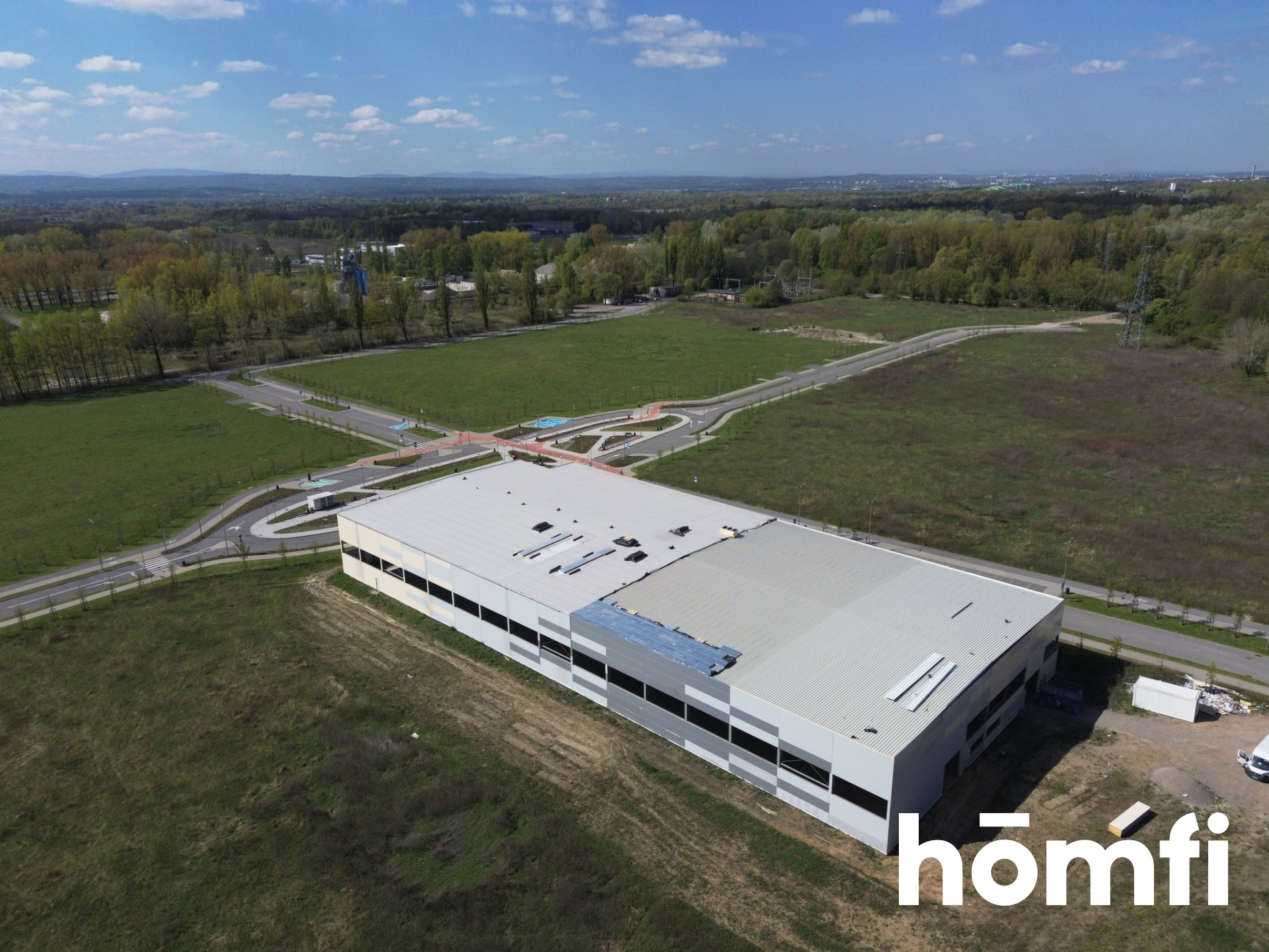 Large hall with overhead rail cranes and a maneuvering area for services or high-tech industry - automotive, electronics, robotics, pharmacy, defense industry | Badeniego | Igołomska | Nowa Huta - Commercial premises - Sale - Kraków, Nowa Huta