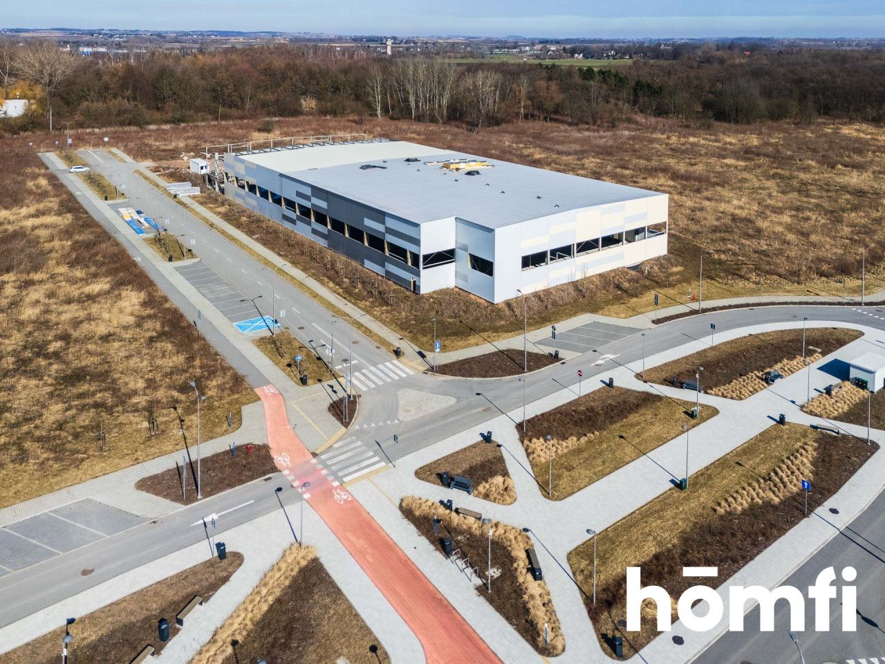 Large hall with overhead rail cranes and a maneuvering area for services or high-tech industry - automotive, electronics, robotics, pharmacy, defense industry | Badeniego | Igołomska | Nowa Huta - Комерційне приміщення - Продаж - Kraków, Nowa Huta