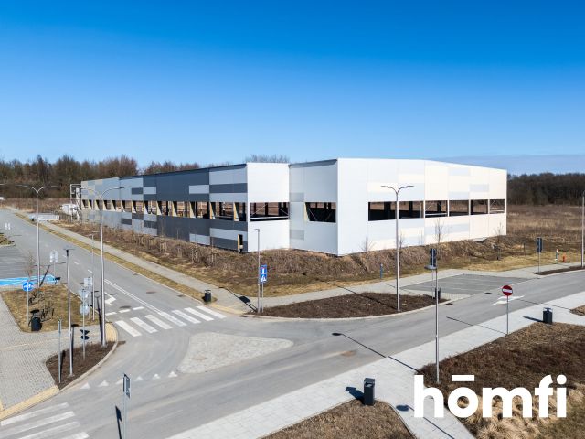 Large hall with overhead rail cranes and a maneuvering area for services or high-tech industry - automotive, electronics, robotics, pharmacy, defense industry | Badeniego | Igołomska | Nowa Huta - Комерційне приміщення - Продаж - Kraków, Nowa Huta