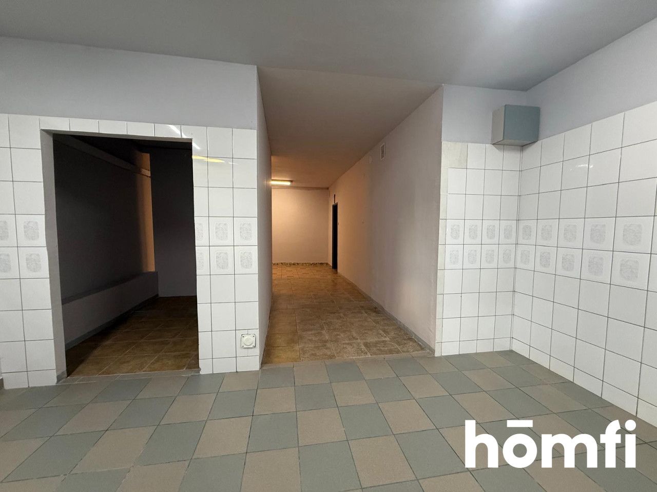 190 m² Commercial Space on Main Road - Комерційне приміщення - Оренда - Zamojski, Łabunie