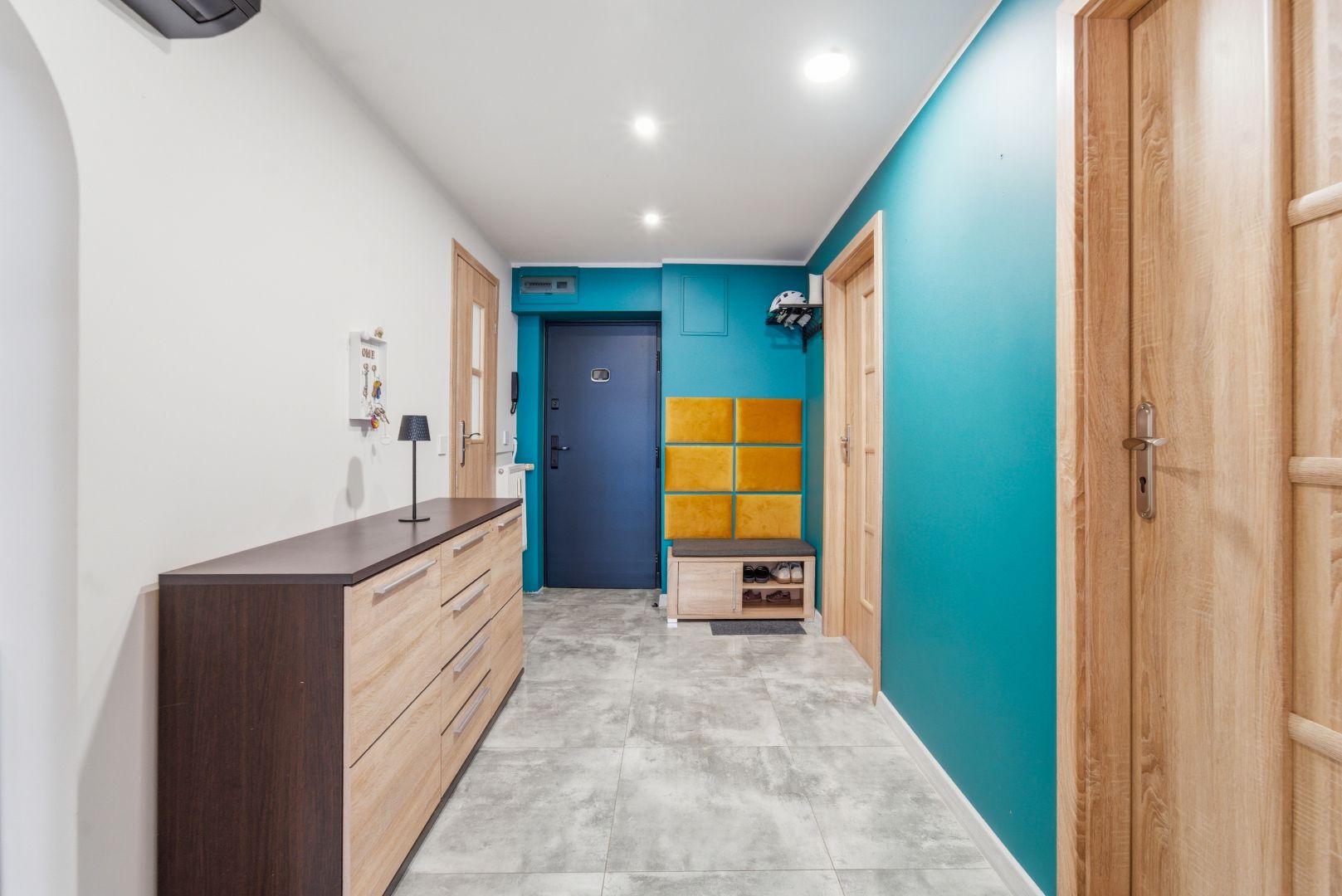 Ready to move in! 3 independent rooms - Квартира - Продаж - Katowice, Tysiąclecia