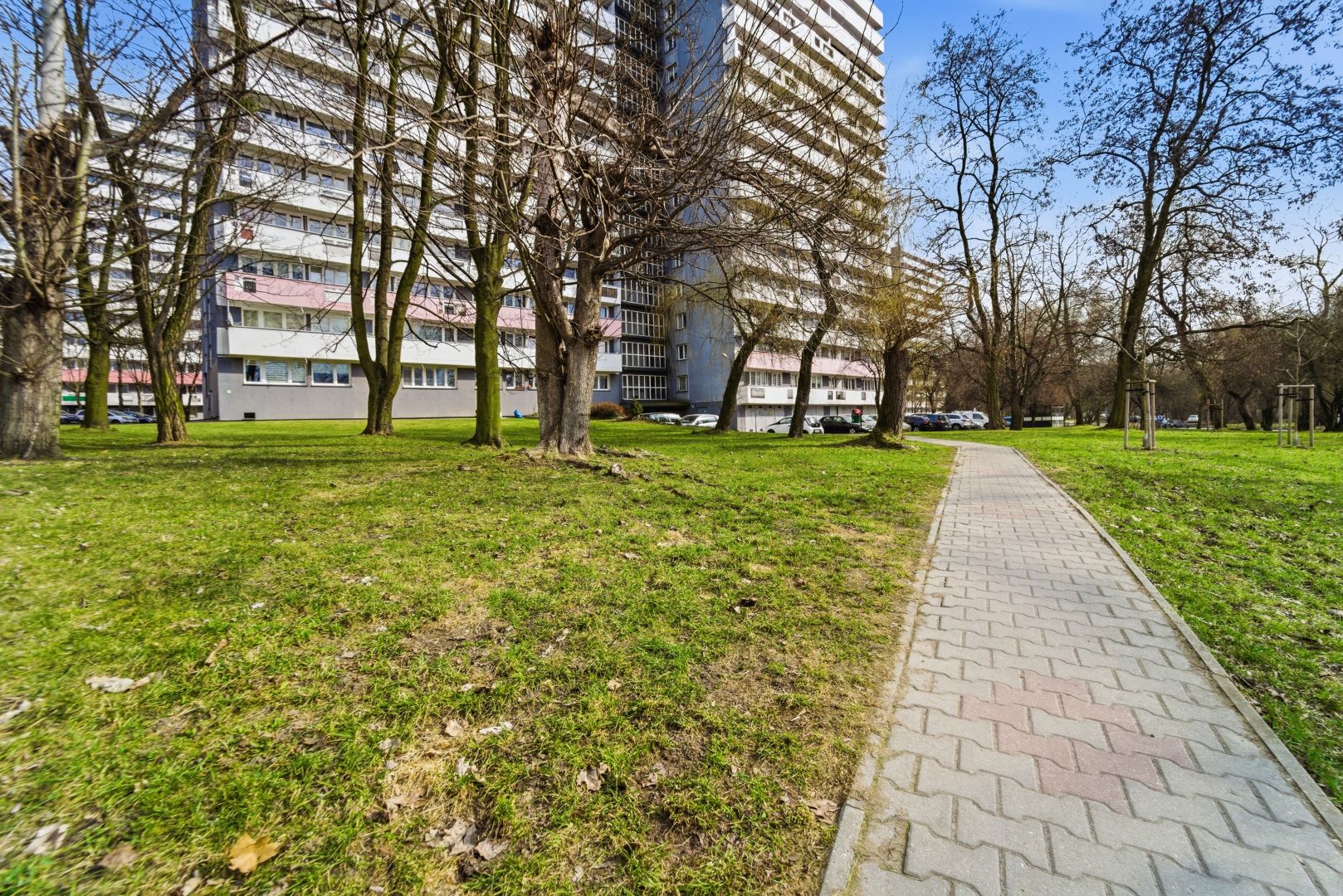 Ready to move in! 3 independent rooms - Квартира - Продаж - Katowice, Tysiąclecia