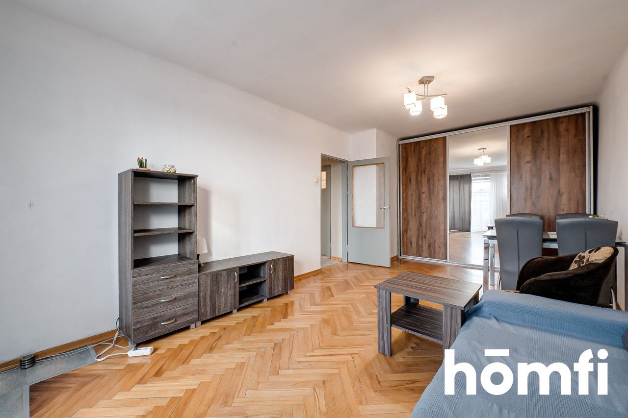 A spacious flat in the quiet XV-lecia residential area, Radom - Apartment - Rent - Radom, Os. XV-lecia