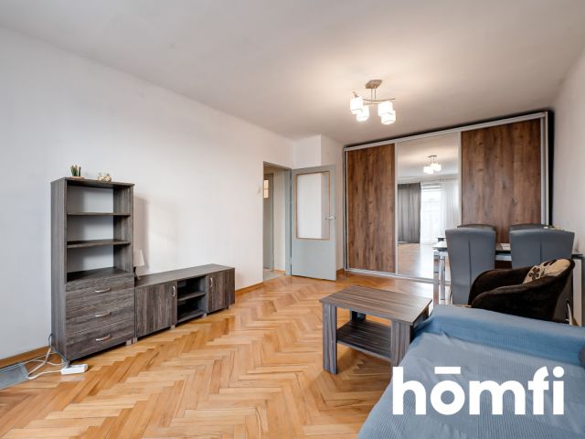 A spacious flat in the quiet XV-lecia residential area, Radom - Apartment - Rent - Radom, Os. XV-lecia