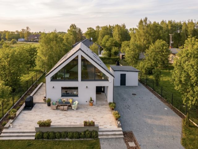 Dom w typie nowoczesnej stodoły Rasztów-Warszawa - Dom - Sprzedaż - Wołomiński, Klembów / Rasztów