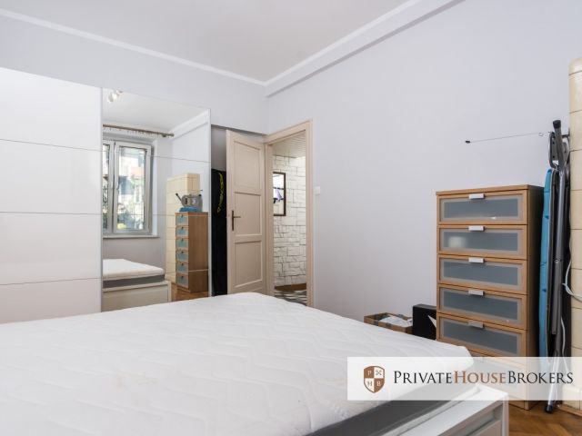 Dwupoziomowe mieszkanie tuż obok Ronda Mogilskiego - Mieszkanie - Sprzedaż - Kraków, Śródmieście