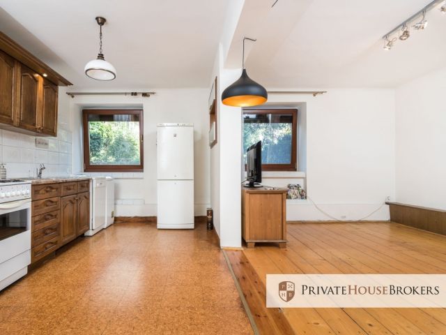 Dwupoziomowe mieszkanie tuż obok Ronda Mogilskiego - Mieszkanie - Sprzedaż - Kraków, Śródmieście