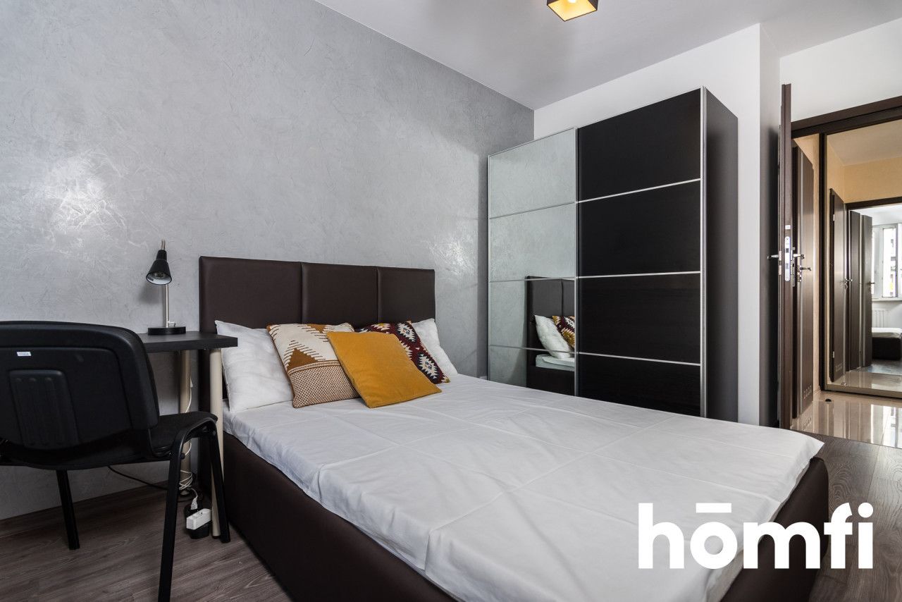 Comfortable 3-room apartment with balcony and 2 garages near Bagry - Apartment - Rent - Kraków, Podgórze / Przewóz