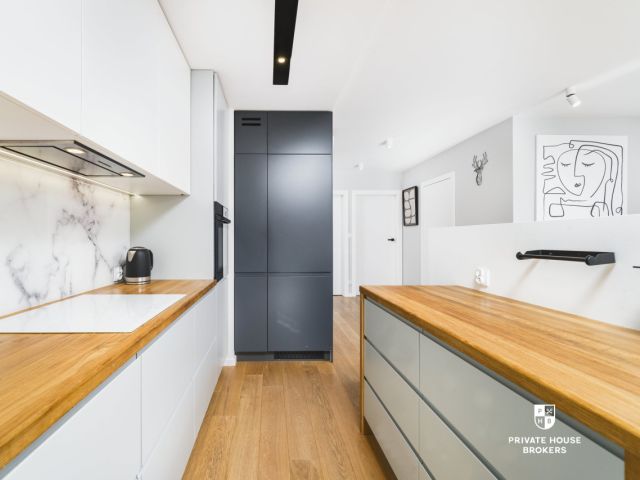 Air-conditioned three-room apartment 61m2 with 2 balconies in the Wielicka Garden investment - Apartment - Rent - Kraków, Podgórze