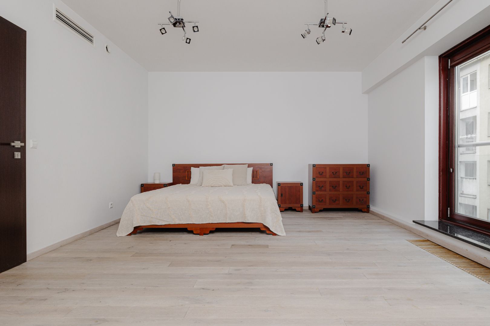 Two-level 130m2 with 2 balconies - Old Town - Квартира - Оренда - Wrocław, Stare Miasto