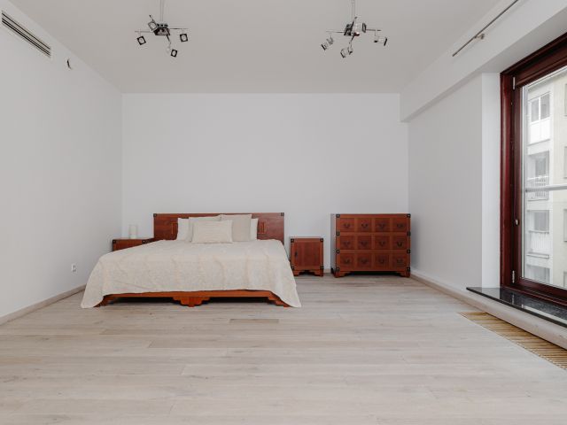 Two-level 130m2 with 2 balconies - Old Town - Квартира - Оренда - Wrocław, Stare Miasto