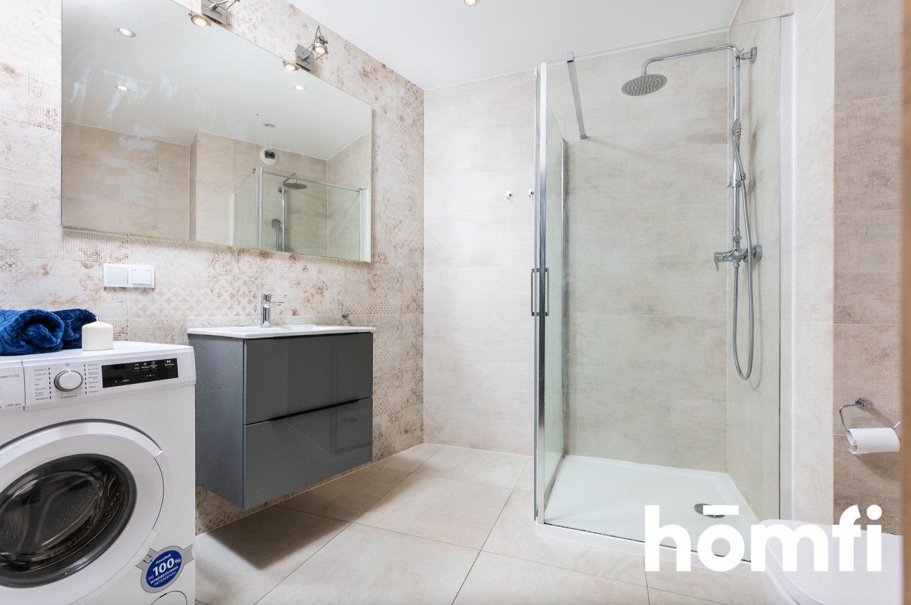 FOR RENT! Apartment – 2 separate rooms, plus a parking space in the garage, al. 29 Listopada - Apartment - Rent - Kraków, Śródmieście