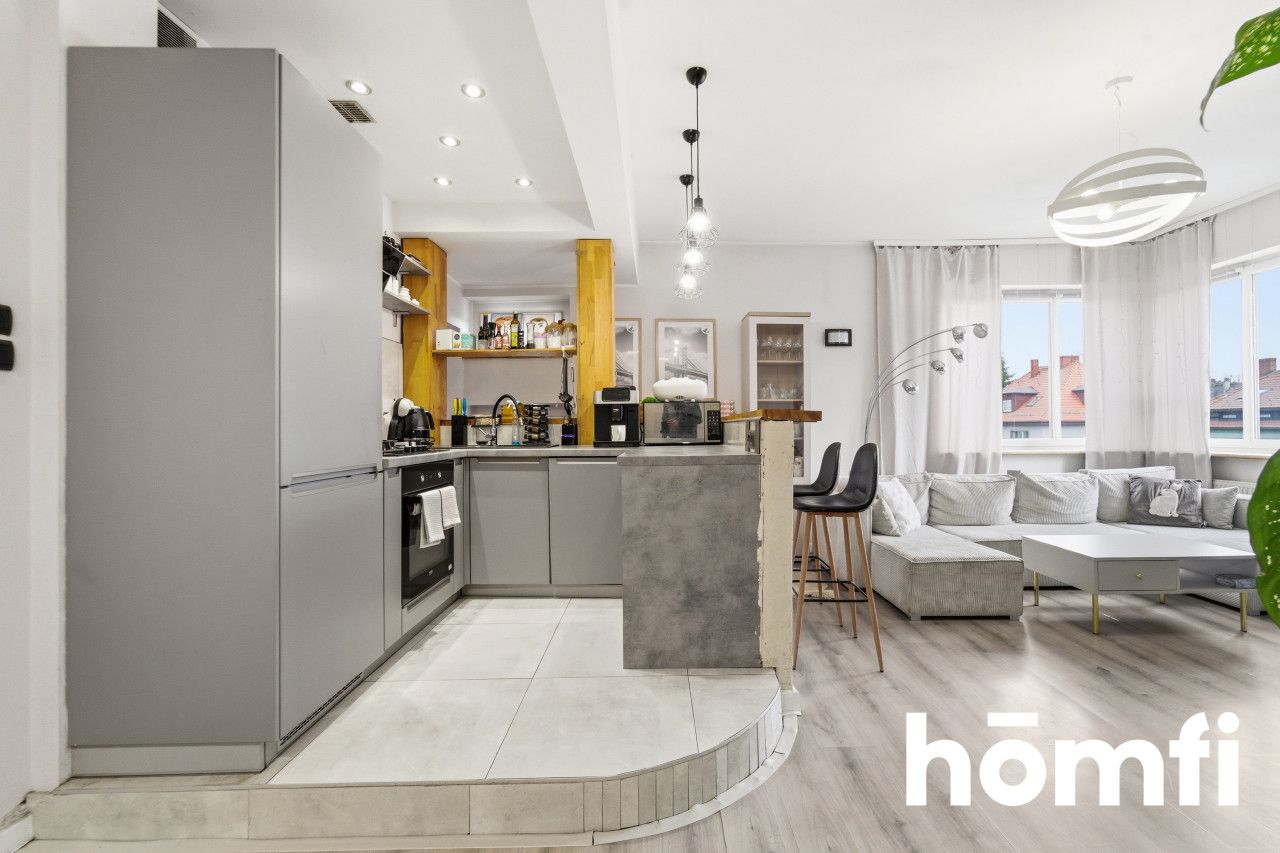 71m2 with Soul in a Tenement - Zabrze - Apartment - Sale - Zabrze, Centrum Południe