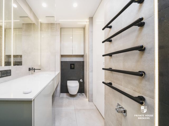 Stylish 2-Bedroom Apartment by the Vistula Boulevards | Kościuszki Apartments - Apartment - Rent - Kraków, Krowodrza / Salwator