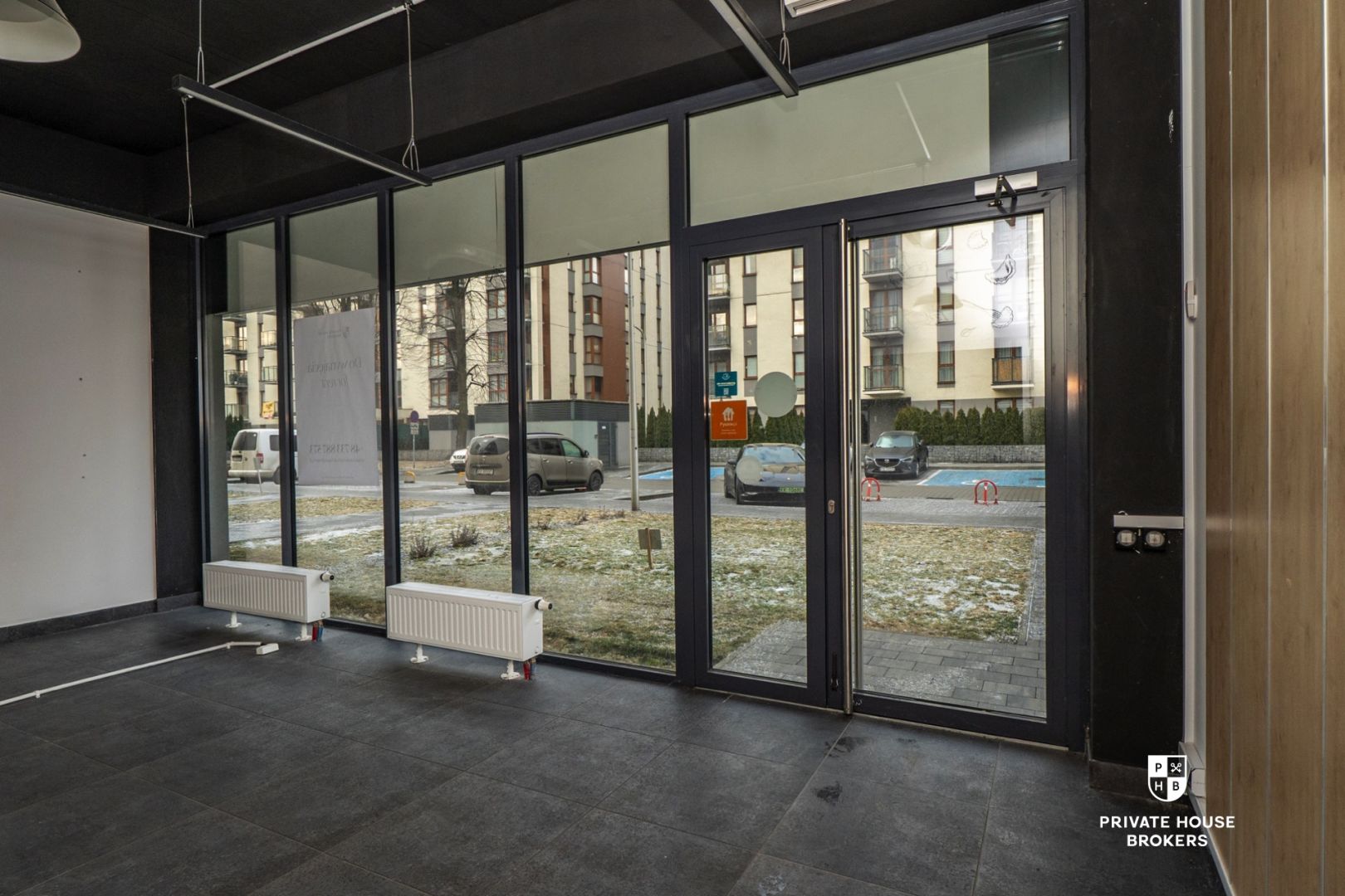 Commercial space for rent Wrocławska street 148 sqm - Commercial premises - Rent - Kraków, Krowodrza