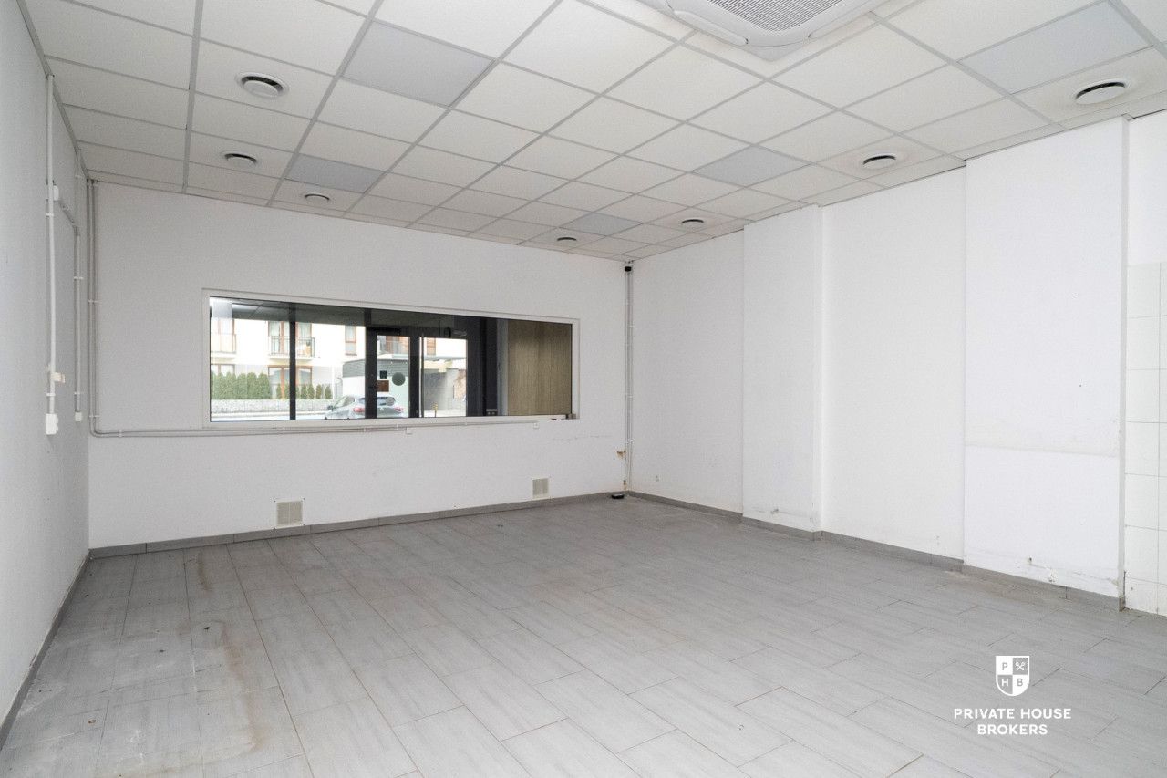 Commercial space for rent Wrocławska street 148 sqm - Commercial premises - Rent - Kraków, Krowodrza