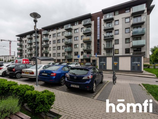 {angielski}Cozy studio apartment with a large balcony and a private bathroom - Квартира - Оренда - Kraków, Nowa Huta / Czyżyny