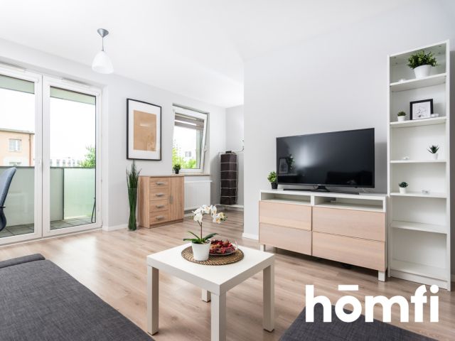 {angielski}Cozy studio apartment with a large balcony and a private bathroom - Квартира - Оренда - Kraków, Nowa Huta / Czyżyny