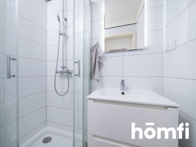 {polski} 3-pokojowe mieszkanie z garażem i komórką - Mieszkanie - Sprzedaż - Łódź, Bałuty