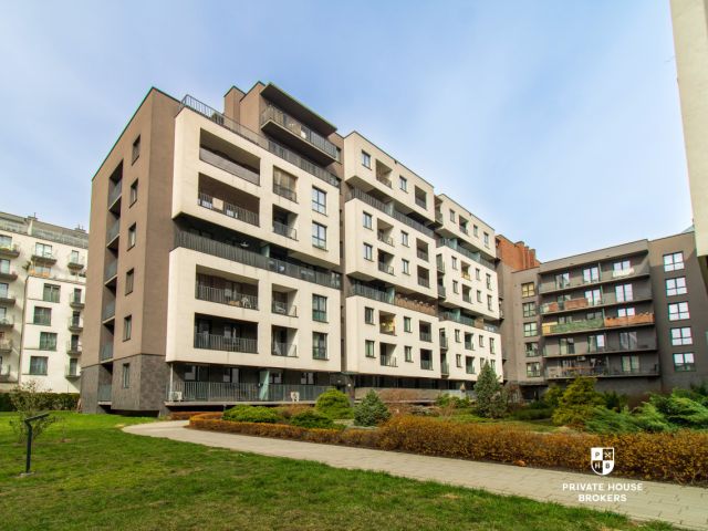 7th floor | balcony | courtyard view | Zabłocie - Apartment - Rent - Kraków, Podgórze