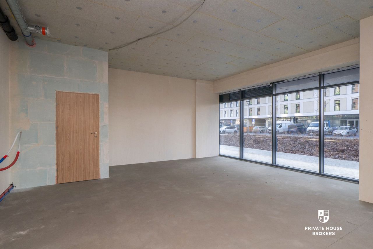 Commercial space for rent Centralna street 93 sqm - Commercial premises - Rent - Kraków, Nowa Huta