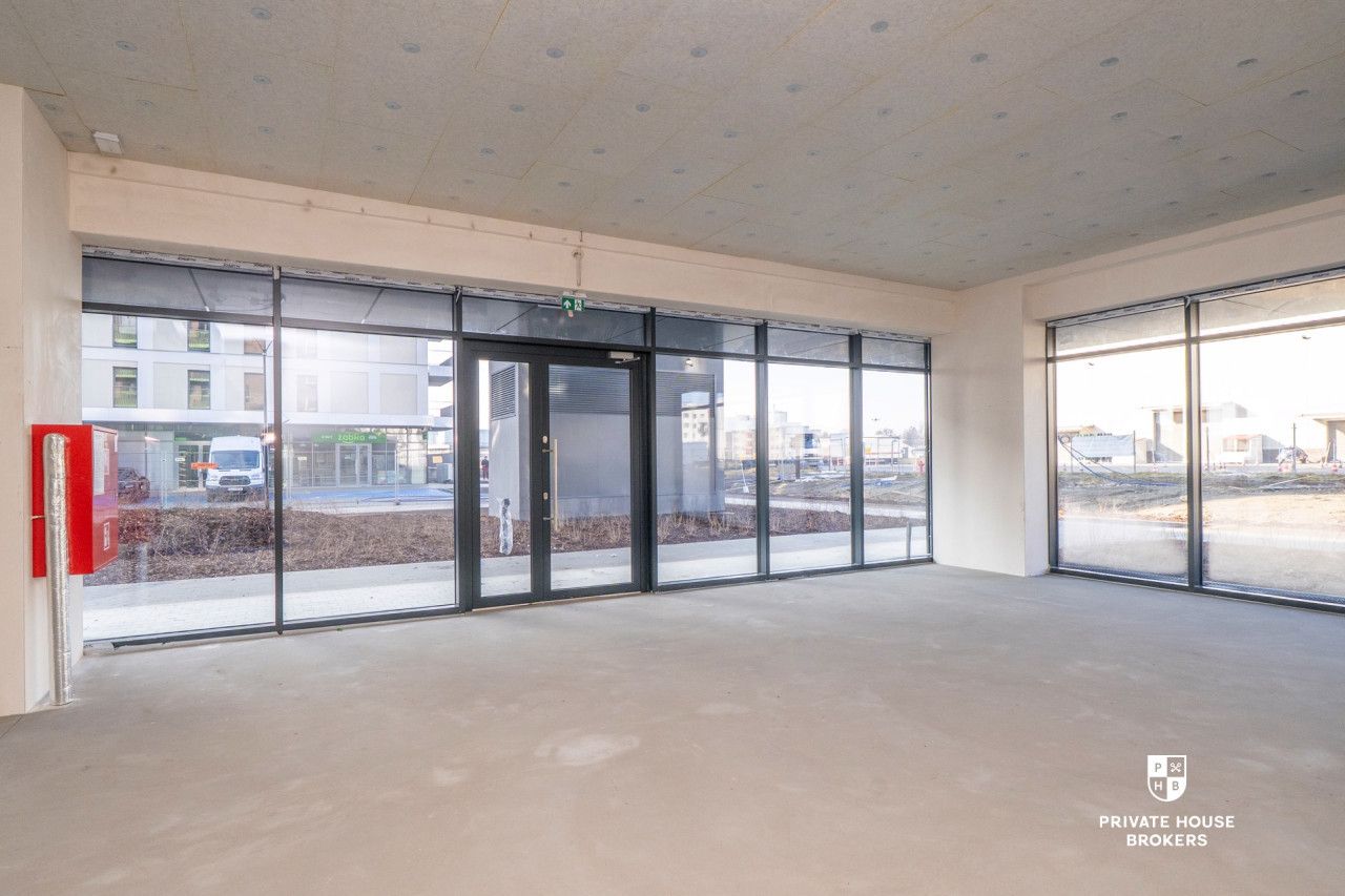 Commercial space for rent Centralna street 93 sqm - Commercial premises - Rent - Kraków, Nowa Huta