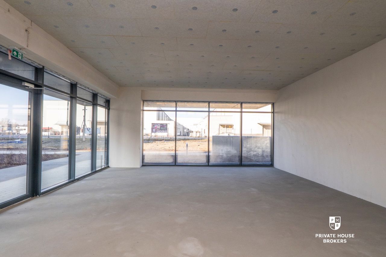 Commercial space for rent Centralna street 93 sqm - Commercial premises - Rent - Kraków, Nowa Huta