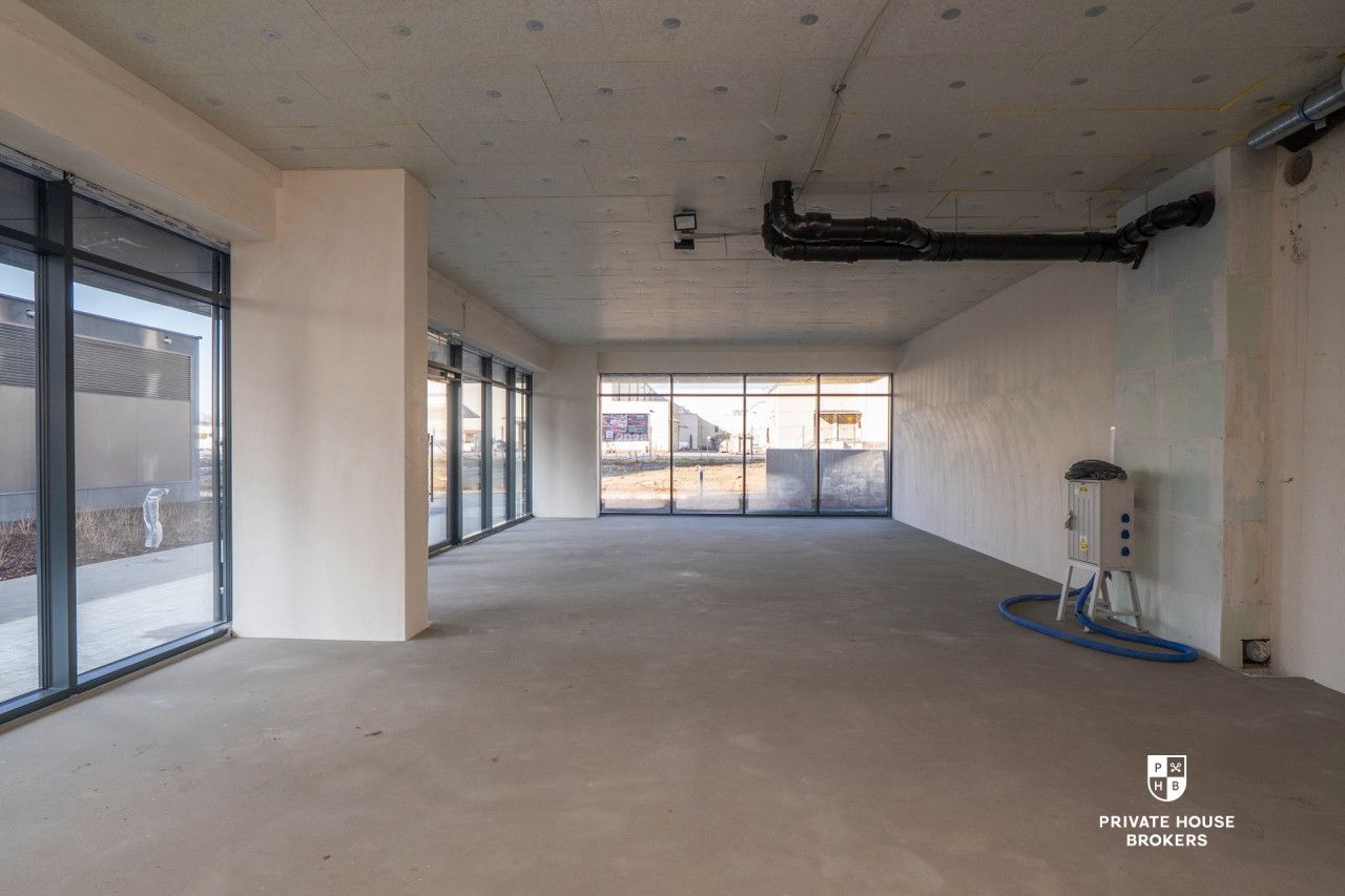 Commercial space for rent Centralna street 93 sqm - Commercial premises - Rent - Kraków, Nowa Huta