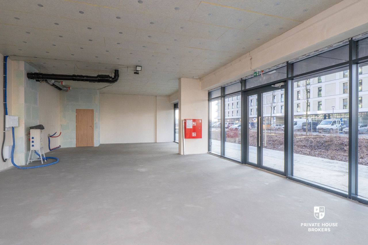 Commercial space for rent Centralna street 93 sqm - Commercial premises - Rent - Kraków, Nowa Huta