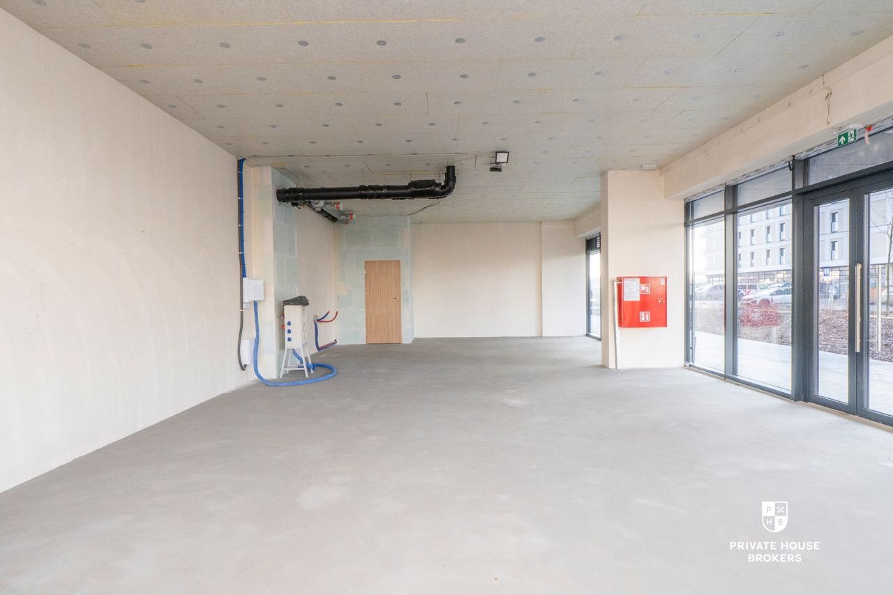 Commercial space for rent Centralna street 93 sqm - Commercial premises - Rent - Kraków, Nowa Huta