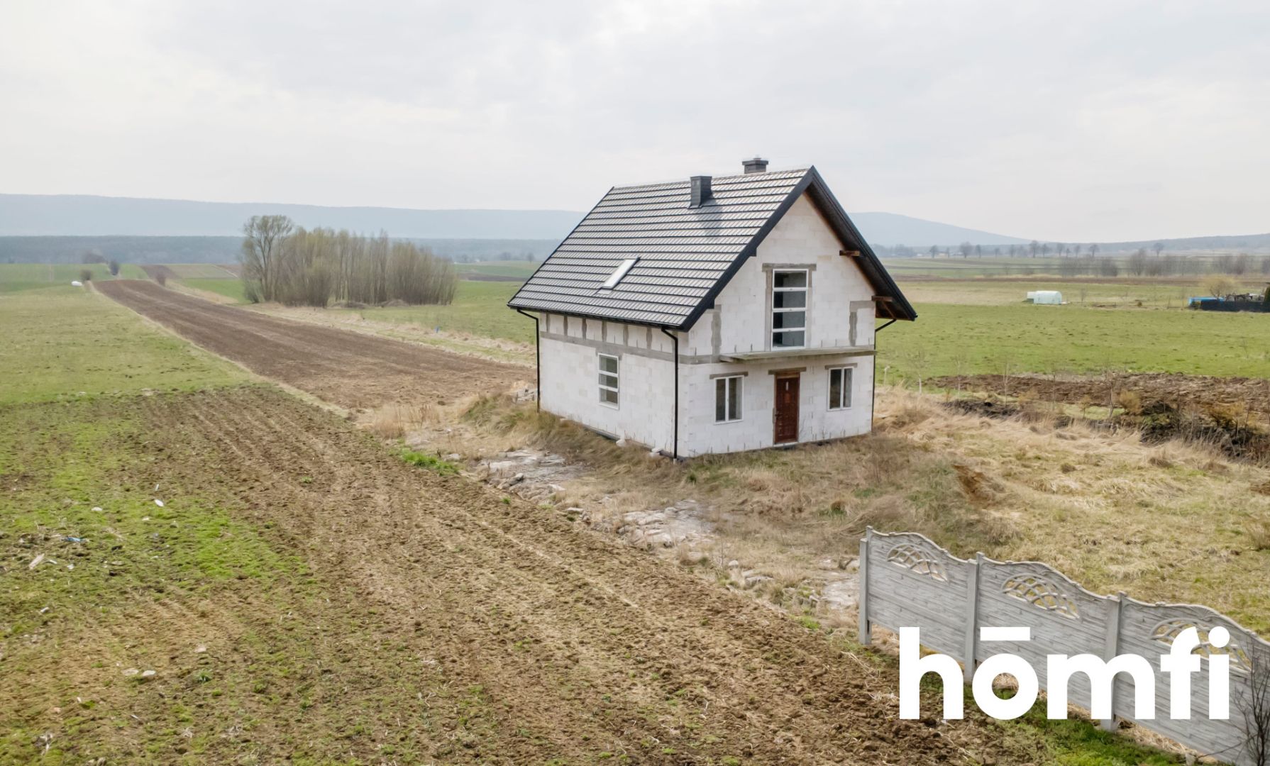 HOUSE WITH A VIEW OF ŚWIĘTY KRZYŻ | PLOT 8,200 m² | - Дім - Продаж - Kielecki, Bodzentyn / Dąbrowa Górna