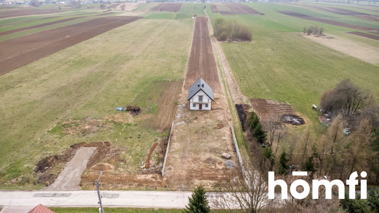 HOUSE WITH A VIEW OF ŚWIĘTY KRZYŻ | PLOT 8,200 m² | - Дім - Продаж - Kielecki, Bodzentyn / Dąbrowa Górna