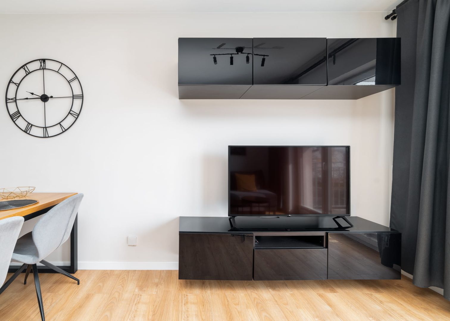 A functional 30 m² apartment is available for rent on Różyckiego Street in Łódź - Apartment - Rent - Łódź, Górna