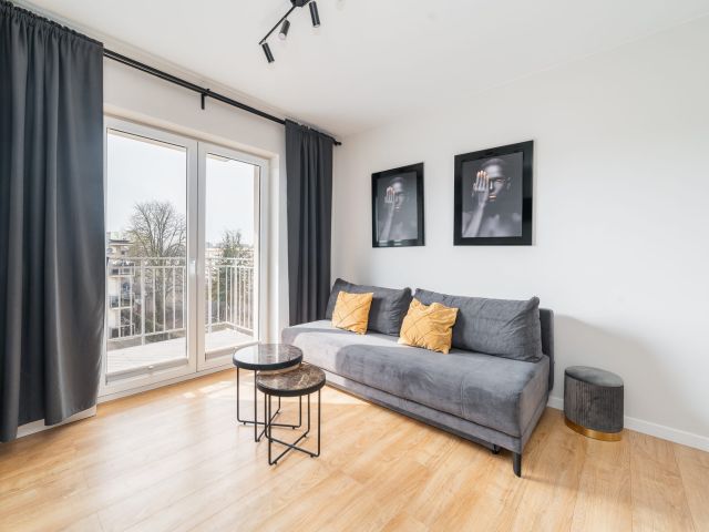 A functional 30 m² apartment is available for rent on Różyckiego Street in Łódź - Apartment - Rent - Łódź, Górna