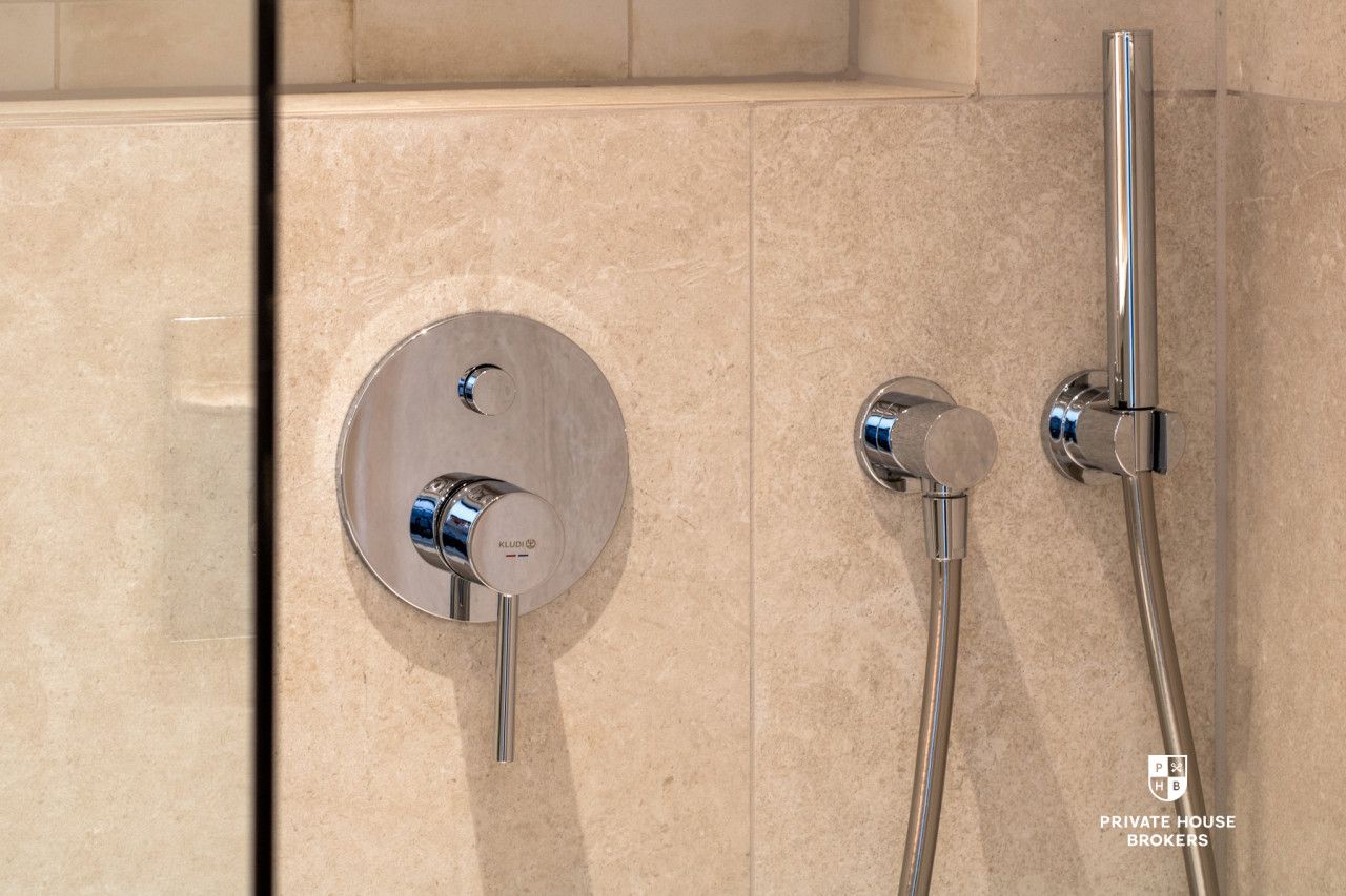 Premium-Finished Apartment | Top Floor | West-Facing | Krowodrza district - Apartment - Sale - Kraków, Krowodrza / Bronowice Wielkie