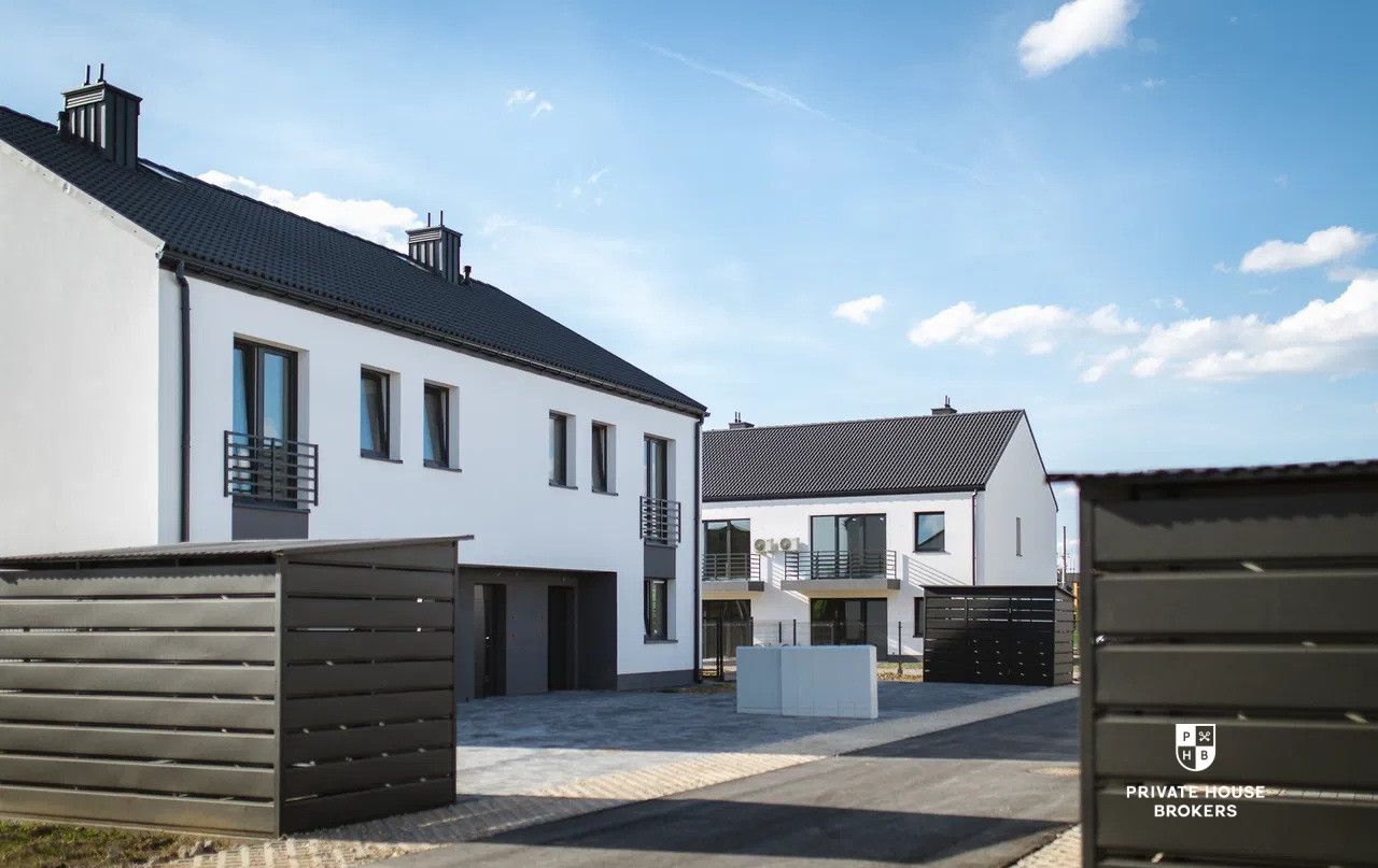 Comfortable terraced house with a garden and air conditioning – completion in Q1 2027 - House - Sale - Wielicki, Niepołomice