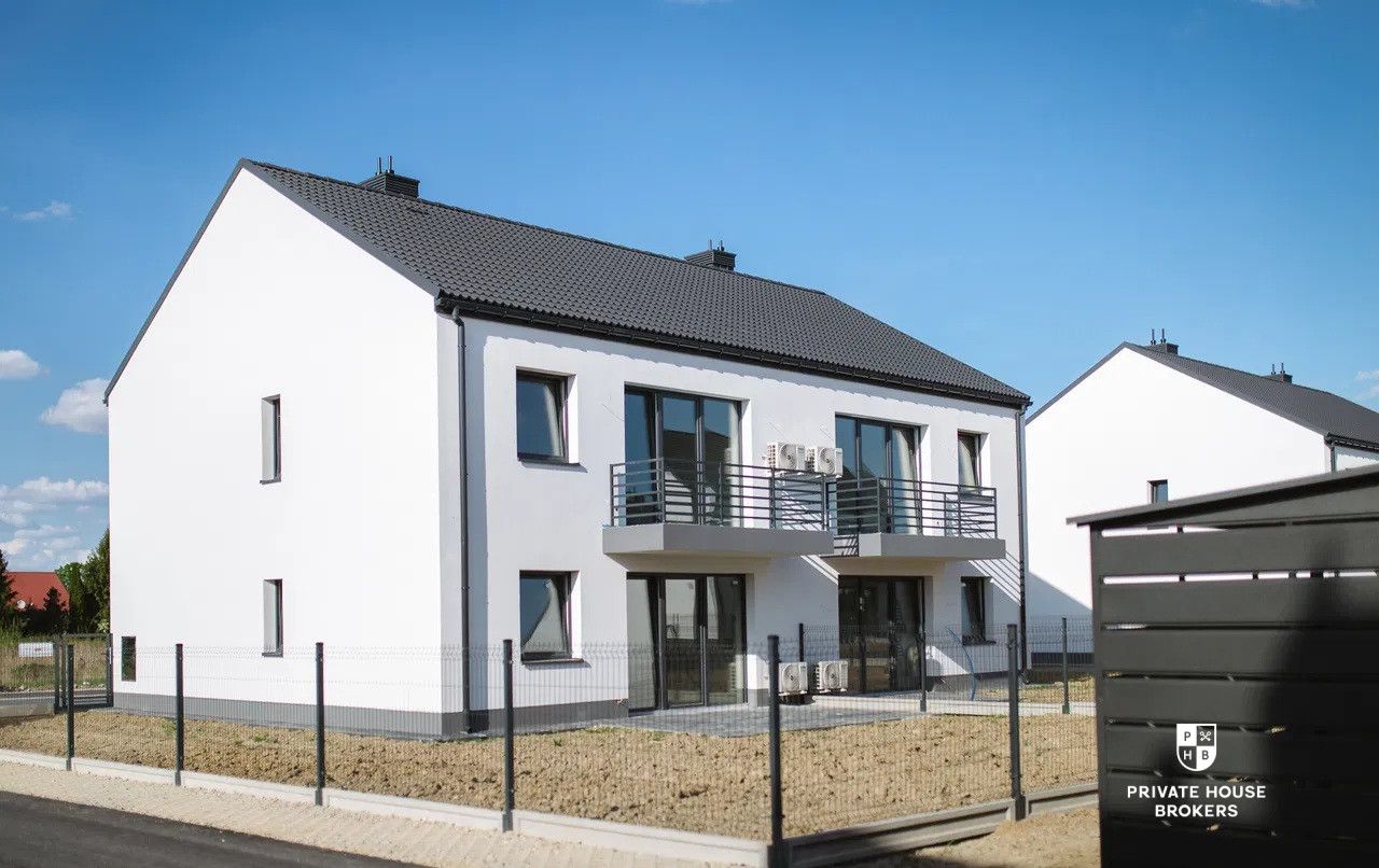 Comfortable terraced house with a garden and air conditioning – completion in Q1 2027 - House - Sale - Wielicki, Niepołomice