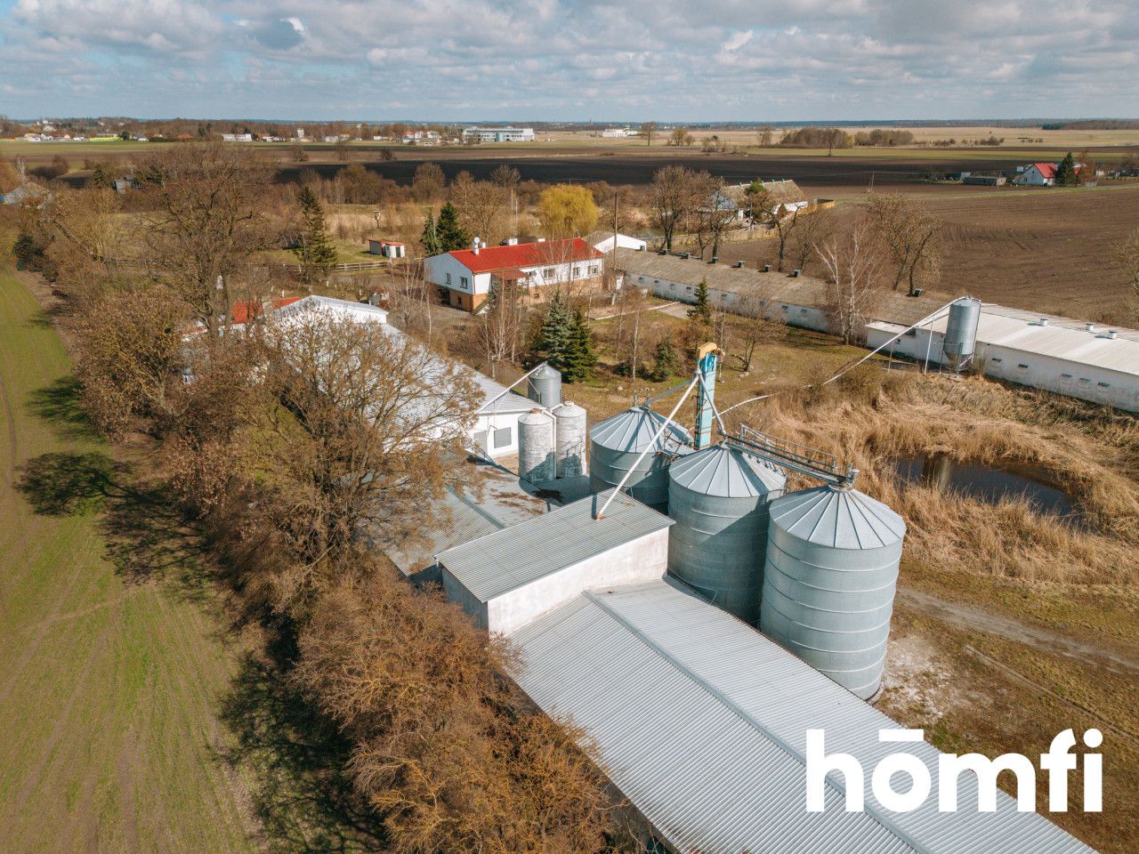 Piękny duży dom z gotową inwestycją - ferma drobiu w doskonałej lokalizacji - Dom - Sprzedaż - Inowrocławski, Inowrocław / Balin