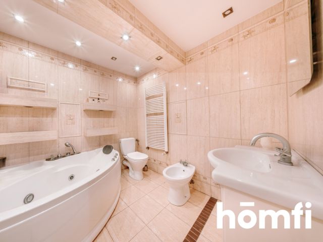 Piękny duży dom z gotową inwestycją - ferma drobiu w doskonałej lokalizacji - Dom - Sprzedaż - Inowrocławski, Inowrocław / Balin