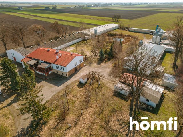 Piękny duży dom z gotową inwestycją - ferma drobiu w doskonałej lokalizacji - Dom - Sprzedaż - Inowrocławski, Inowrocław / Balin