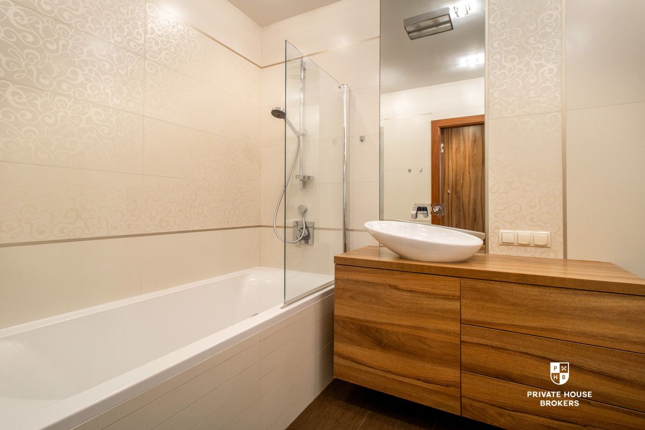 Komfortowe, 2 pokojowe mieszkanie! Emaus - Mieszkanie - Wynajem - Kraków, Krowodrza / Zwierzyniec