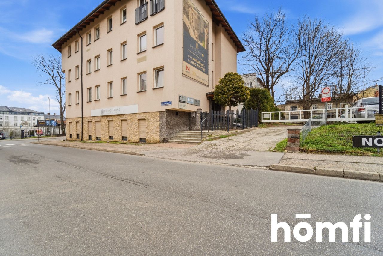 50 m² in the Bielsko Center | 2 Garage Parking Spaces! - Квартира - Продаж - Bielsko-Biała