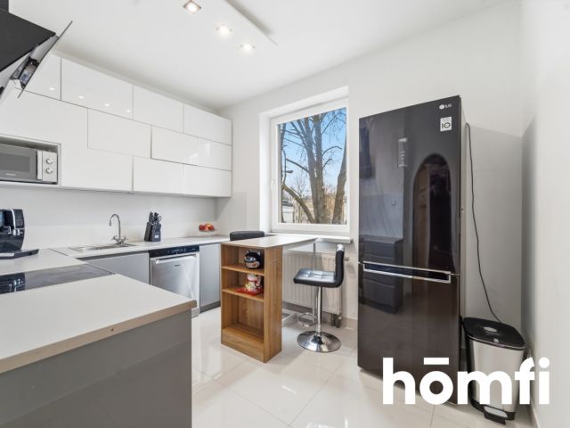 50 m2 w centrum Bielska | 2 miejsca garażowe! - Mieszkanie - Sprzedaż - Bielsko-Biała, Śródmieście