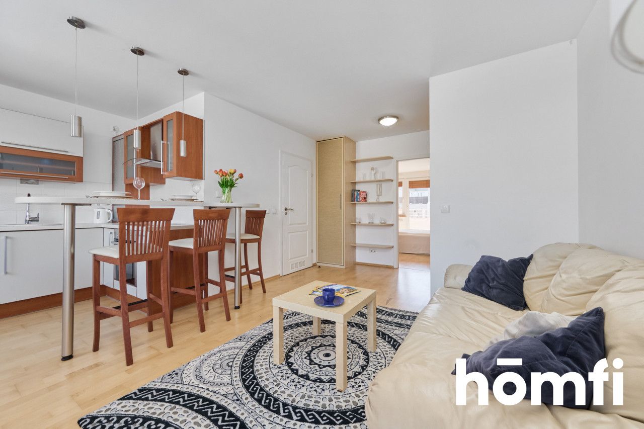 Sunny 2-room apartment with two balconies at Osiedle Morelowe, Muchobór Wielki - Apartment - Sale - Wrocław, Fabryczna / Muchobór Wielki